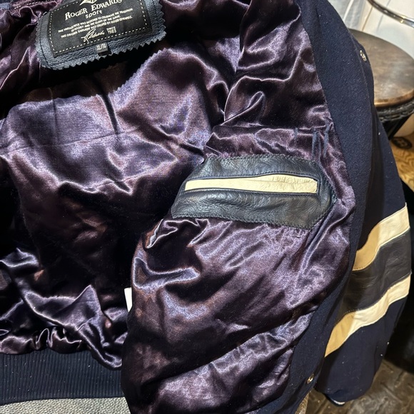 Vintage Roger Edward's Toronto Maple Leafs jacket - Picture 4 of 6